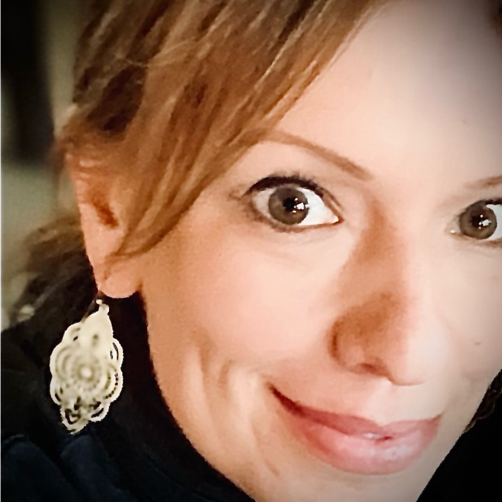 Meet your Posher, Lisa
